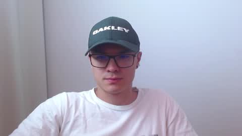 taurus4k online show from 03-05-25, 03:29