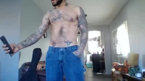 Snapshot of taurusbaeforever chatting on 10-21-25, 03:13 taurusbaeforever online show from 10-21-25, 03:13