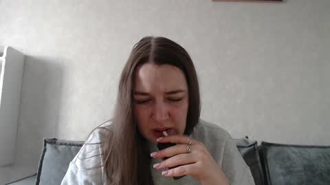 Snapshot of taxxxu chatting on 02-08-25, 10:07 Diana online show from 02-08-25, 10:07