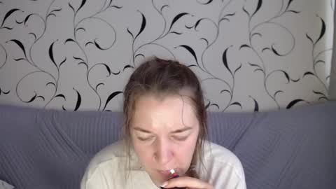 Snapshot of taxxxu chatting on 10-10-25, 06:23 Diana online show from 10-10-25, 06:23