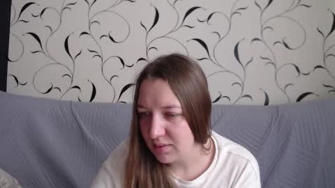 Snapshot of taxxxu chatting on 10-31-25, 07:31 Diana online show from 10-31-25, 07:31