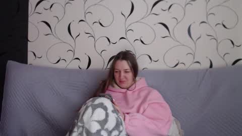 Snapshot of taxxxu chatting on 02-12-26, 07:25 Diana online show from 02-12-26, 07:25