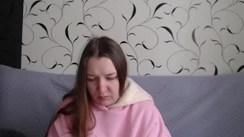 Snapshot of taxxxu chatting on 02-27-26, 06:57 Diana online show from 02-27-26, 06:57