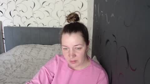Diana online show from 06-18-26, 05:51
