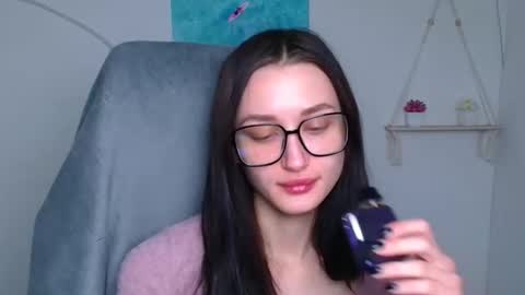 Taya online show from 02-05-26, 06:51