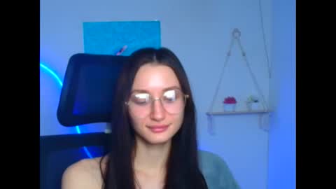 Taya online show from 02-20-26, 06:59