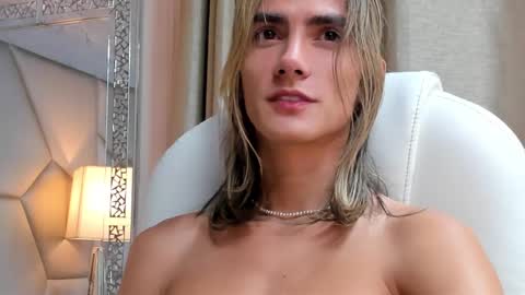 Snapshot of tayler_swift1 chatting on 12-20-24, 01:03 tayler_swift1 online show from 12-20-24, 01:03