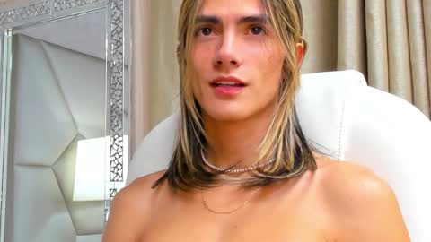 Snapshot of tayler_swift1 chatting on 01-18-25, 06:56 tayler_swift1 online show from 01-18-25, 06:56