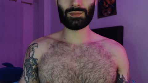 Taylor online show from 01-25-25, 04:34