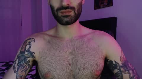 Taylor online show from 03-04-25, 07:22