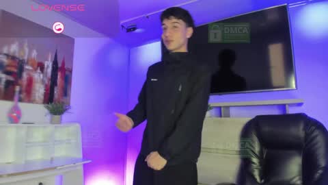 taylor_brooks_ online show from 04-16-26, 06:52