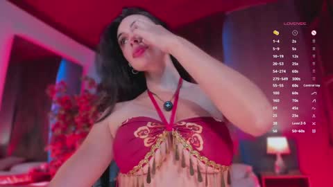 Taylor  Help me to get 100 thumbs up online show from 03-29-26, 05:18