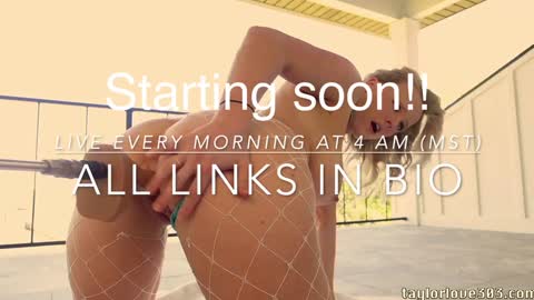 Snapshot of taylor_love_303 chatting on 02-26-25, 11:09 Taylor -- online show from 02-26-25, 11:09