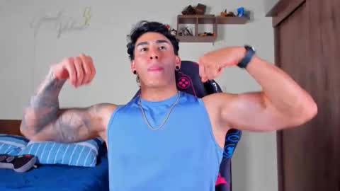 Snapshot of taylor_mclane1 chatting on 11-26-25, 06:20 taylor_mclane1 online show from 11-26-25, 06:20