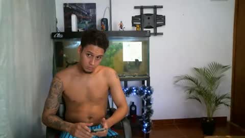 Snapshot of taylor_meghan chatting on 11-27-25, 02:46 Taylor and Meghan online show from 11-27-25, 02:46