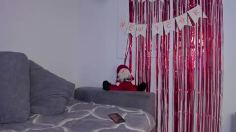 Snapshot of taylor_sexyy chatting on 12-31-24, 12:36 Taylor online show from 12-31-24, 12:36