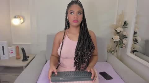 Snapshot of taylor_sexyy chatting on 03-02-25, 01:58 Taylor online show from 03-02-25, 01:58