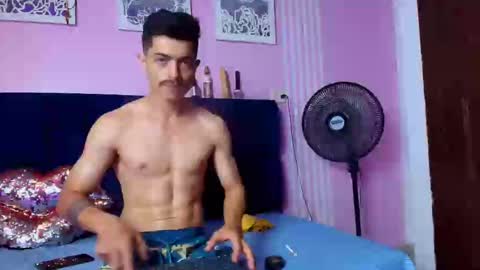 Snapshot of taylor_stele chatting on 05-26-26, 08:16 taylor stele online show from 05-26-26, 08:16