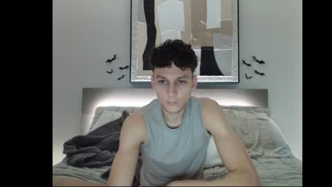 Snapshot of taylorcamz chatting on 10-22-25, 03:29 taylorcamz online show from 10-22-25, 03:29