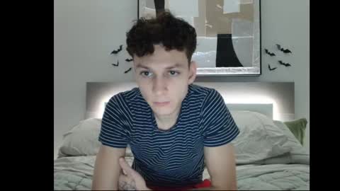 Snapshot of taylorcamz chatting on 11-02-25, 04:59 taylorcamz online show from 11-02-25, 04:59