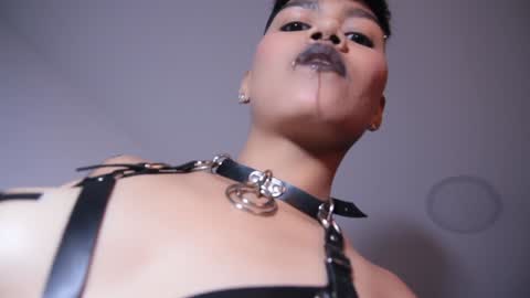 Snapshot of taylorharp chatting on 01-09-25, 08:11 Taylor online show from 01-09-25, 08:11