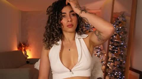 taylormichell online show from 12-19-25, 07:10