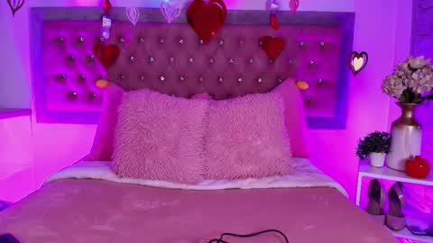 Sofia online show from 02-17-26, 12:56