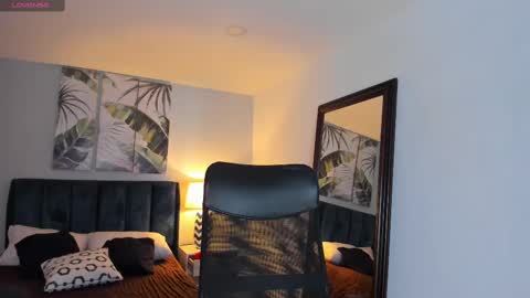 Snapshot of tbastian chatting on 09-18-25, 08:22 BASTIAN online show from 09-18-25, 08:22