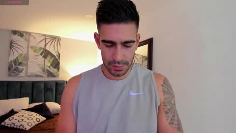 Snapshot of tbastian chatting on 10-21-25, 08:53 BASTIAN online show from 10-21-25, 08:53