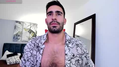 Snapshot of tbastian chatting on 11-17-25, 07:52 BASTIAN online show from 11-17-25, 07:52