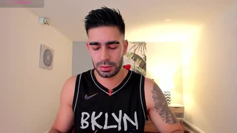 Snapshot of tbastian chatting on 11-30-25, 08:13 BASTIAN online show from 11-30-25, 08:13