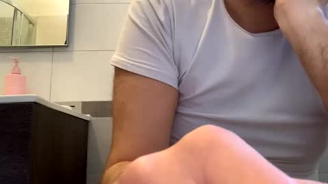 Tbest1986 online show from 04-18-26, 09:13