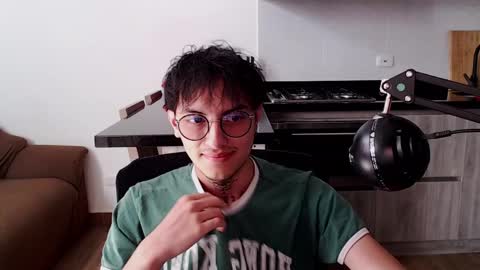 Teo independent model online show from 04-09-26, 01:49