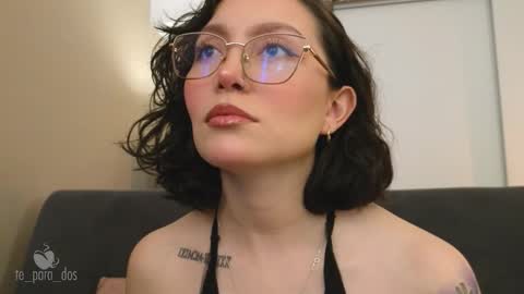 Snapshot of te_para_dos chatting on 09-14-25, 04:06 Leo and Luna online show from 09-14-25, 04:06