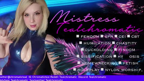 Snapshot of tealchromatic chatting on 01-01-25, 12:44 Mistress Teal Chromatic online show from 01-01-25, 12:44