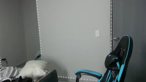 team23hot0 online show from 10-16-25, 04:13