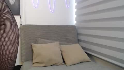 Snapshot of team_dinamite69 chatting on 10-09-25, 02:48 DYNAMITE DUO69 online show from 10-09-25, 02:48