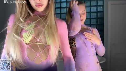 Sally and Sandy online show from 04-08-26, 05:57