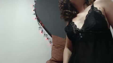 ALICIA--- online show from 01-08-26, 09:11