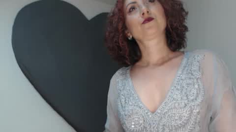 Snapshot of teasexpert4444 chatting on 06-02-26, 05:20 ALICIA--- online show from 06-02-26, 05:20