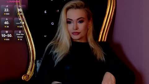 Snapshot of teasingjulianna chatting on 09-28-25, 11:48 teasingjulianna online show from 09-28-25, 11:48