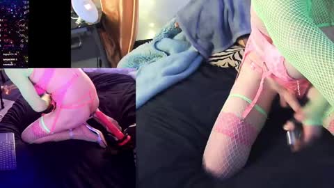 Snapshot of teasybitchycd chatting on 02-09-25, 03:12 TeasyBitchyCross online show from 02-09-25, 03:12