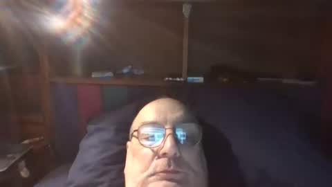 Mark online show from 10-18-25, 07:42