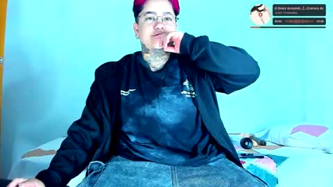 Charlee He online show from 09-21-25, 12:12