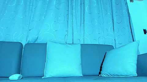 Charlee He online show from 12-02-25, 11:48