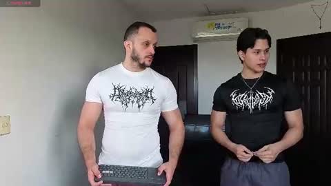 Snapshot of teddybear_07 chatting on 06-27-26, 11:48 Dante online show from 06-27-26, 11:48