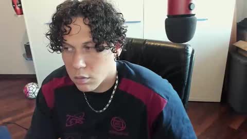 tedhmicro25 online show from 10-18-25, 10:16