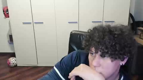 tedhmicro25 online show from 10-24-25, 07:32