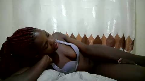 Snapshot of teekaeh chatting on 05-10-26, 12:27 teekah online show from 05-10-26, 12:27