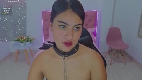 teffa_naught_hott online show from 12-23-25, 01:58